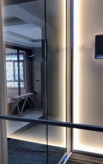 刚搬新家应该如何选择一台适用而美观的家用电梯？