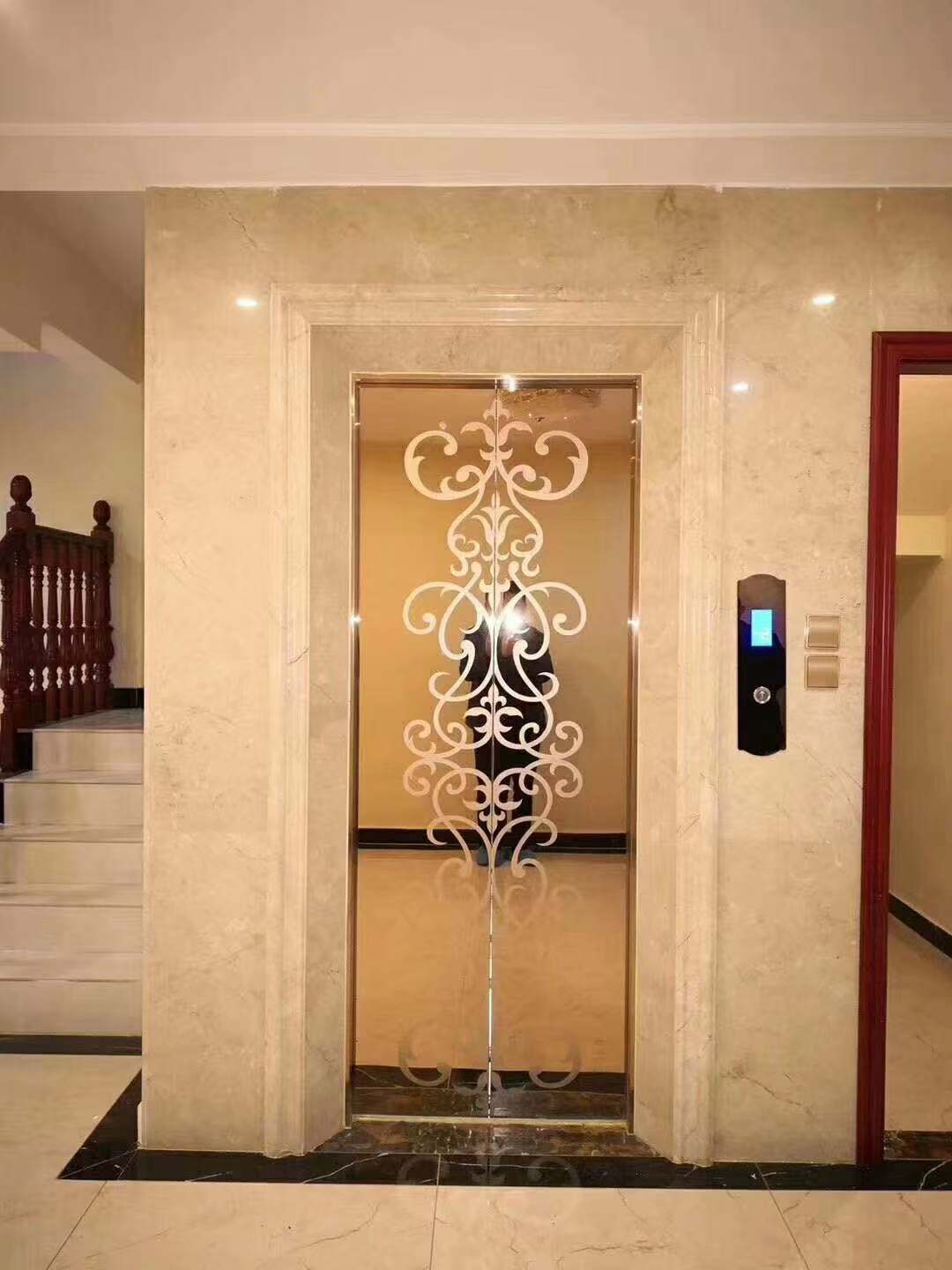 四层小型不观光家用别墅电梯-自动中分门-龙门架电梯
